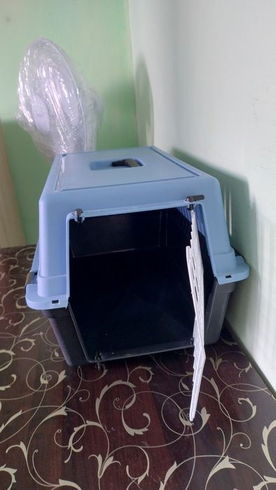 Транспортна кутия за котка