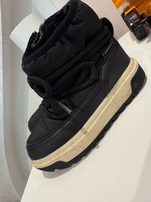 Зимни водоустойчиви боти