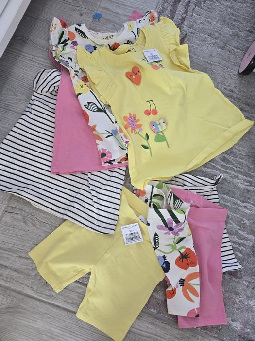 5 Seturi Next fetita