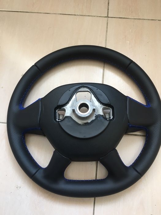 Volan Logan 2 faza 2 Sandero Stepway Lodgy  Dokker piele  cu butoane