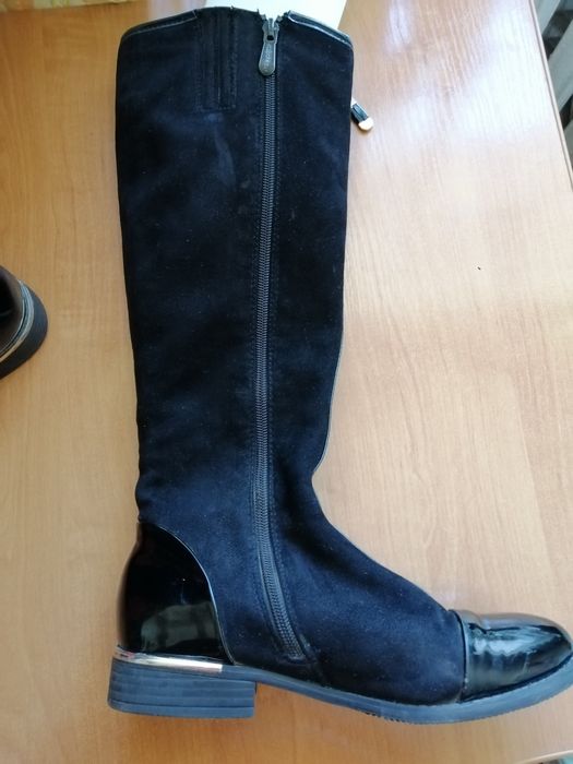 Продам осенние сапоги