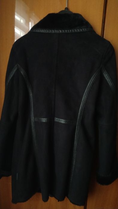 Vand haina de blana Armani