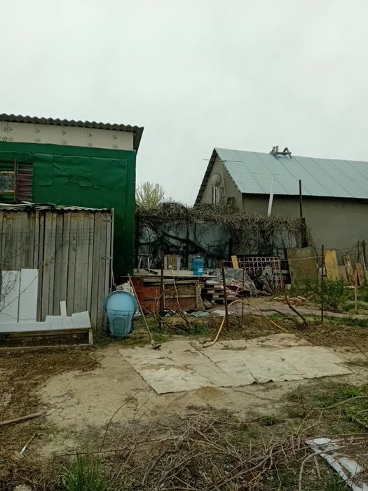 Продаётся дача,участок 7соток