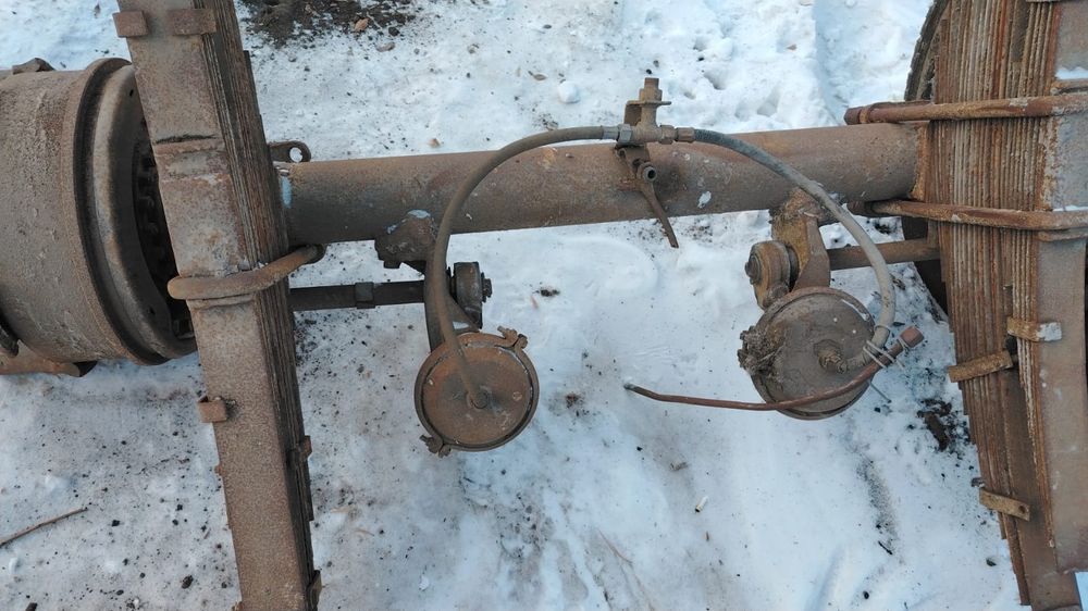 Продам ось на прицеп камаз