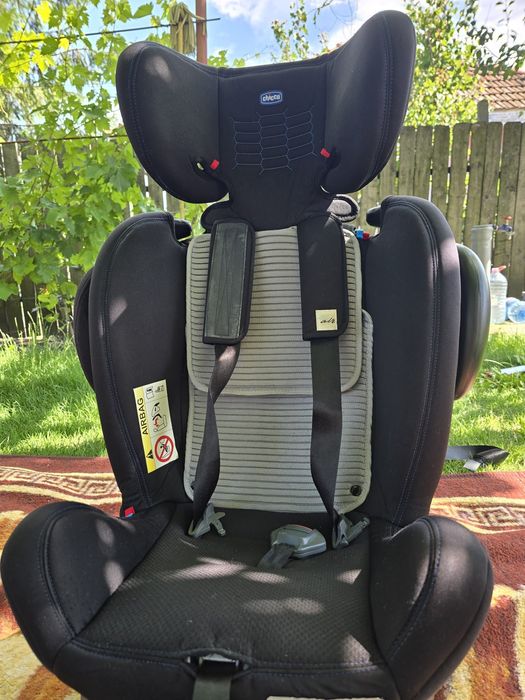 Scaun auto rotativ Chicco Unico EVO i-Size, Black (Negru), de la naste