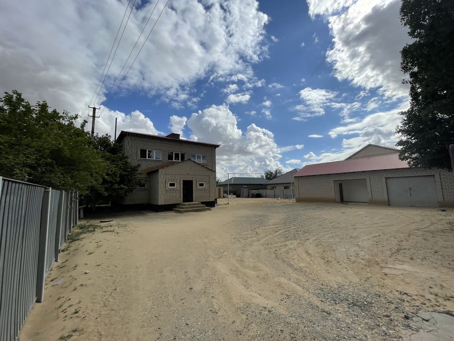 Продается срочно дом в г Кульсары,плодовые деревья
