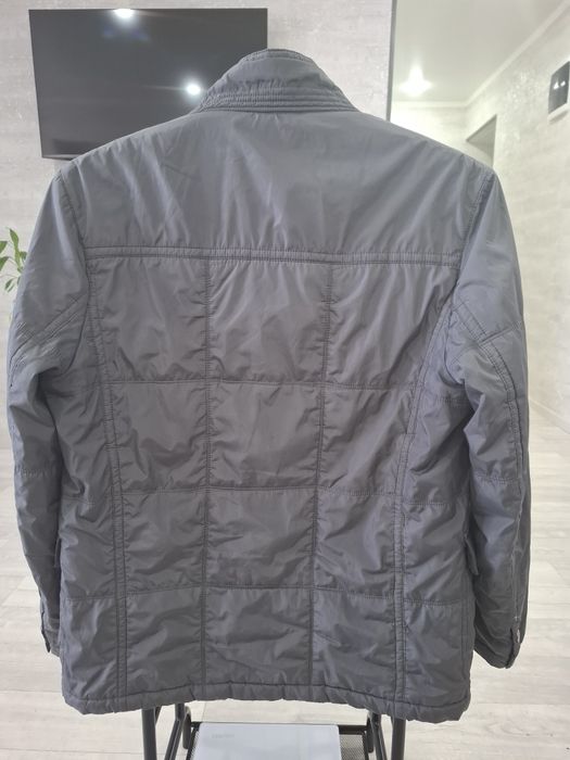 Классическая куртка размер М (48)