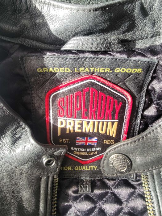 Superdry ново кожено яке