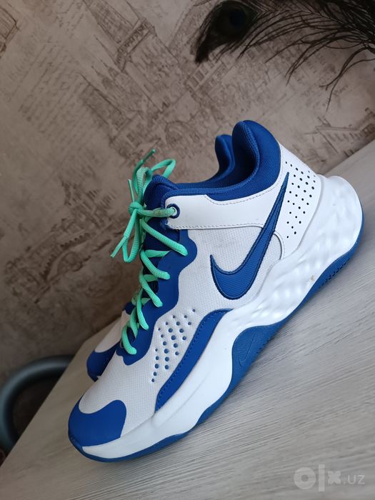 Оригинальные кроссы Nike