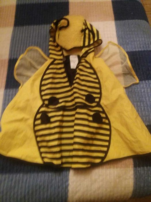 Продам детские костюмы