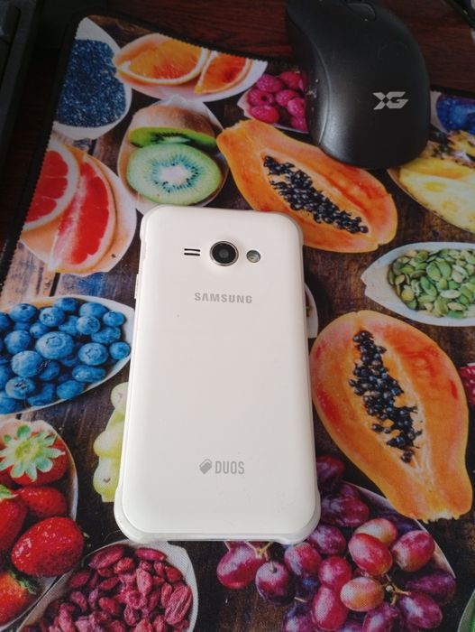 Продам Самсунг j1