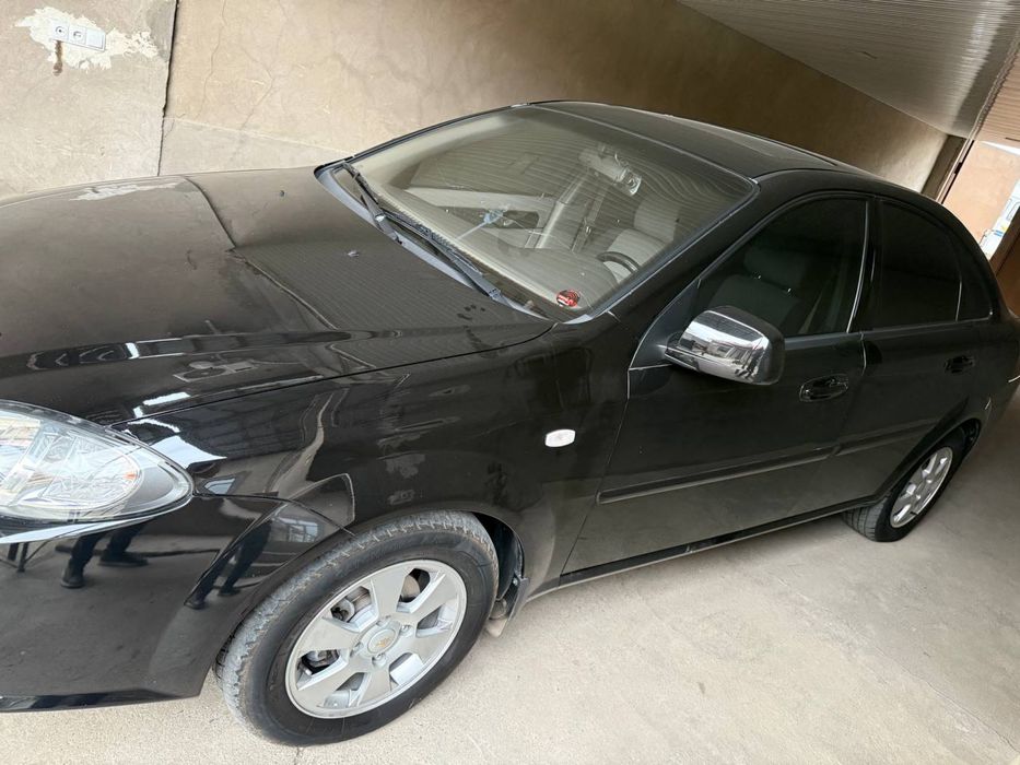 Jentra qora 2022 avtomat lyuk abs hammmasi full