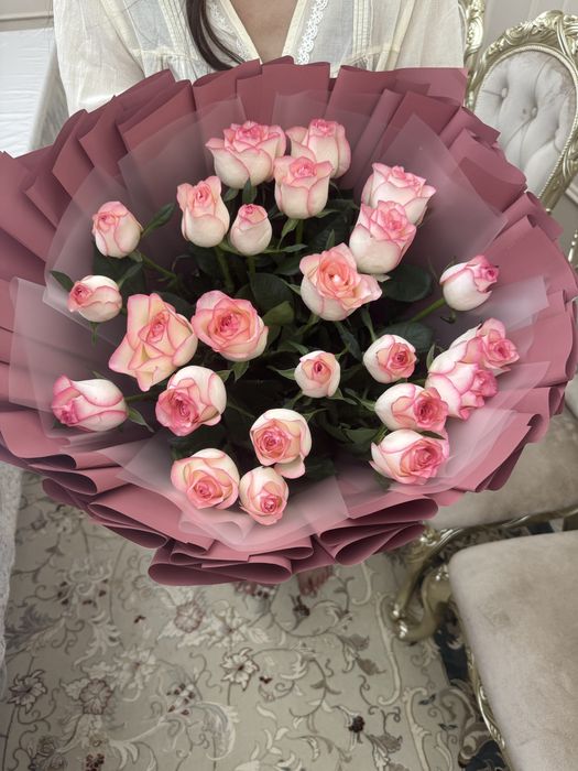 Розы метровые(23 шт)