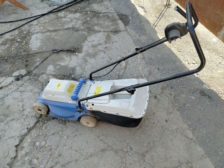 Газонакасилка продам