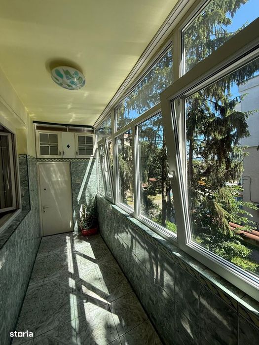 Apartament 2 camere,etaj 2, zona Piata Centrala