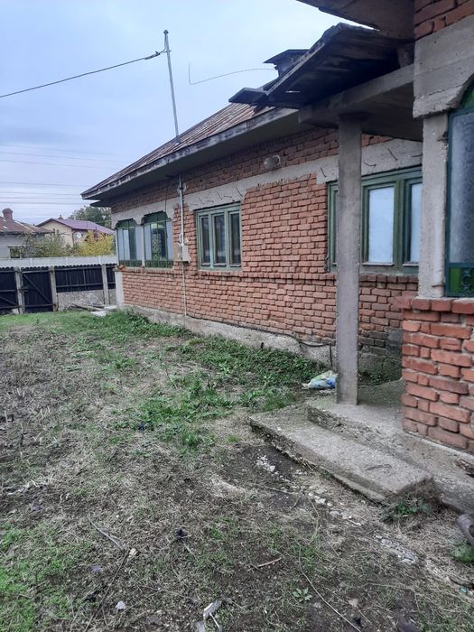 Casa de vanzare Poienarii Rali