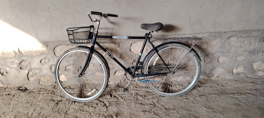 Velik sotiladi naxadu