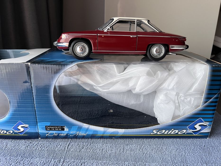 Panhard 24 CT 1:18 Baia Mare • OLX.ro