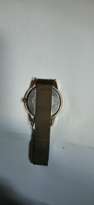 Дамски кварцов часовник