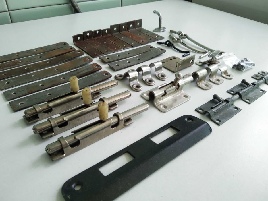 Щеколды, крепления и другое