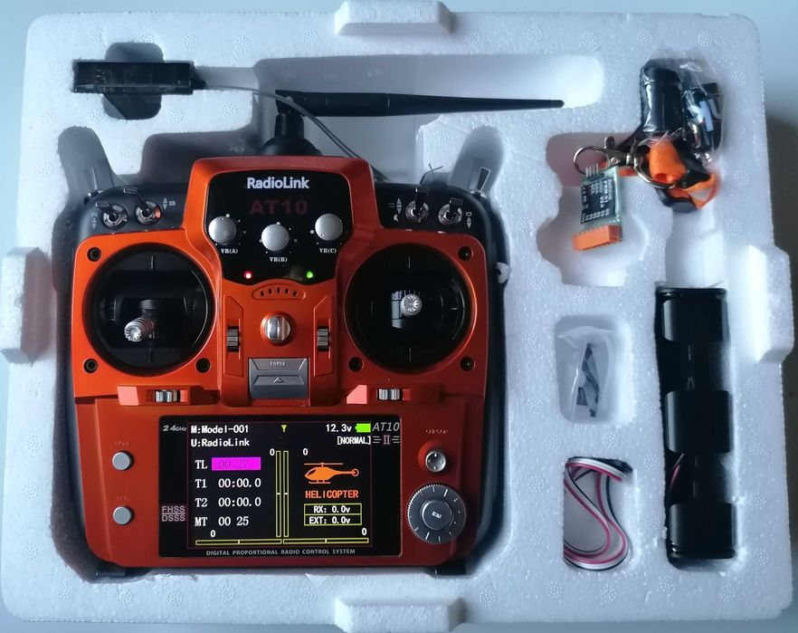 Radiocomanda Radiolink AT10II, 2.4Ghz, 12 ch, aeromodel,elicopter