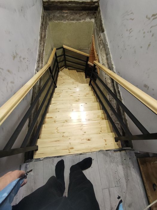 Изготовление дизайнерских лестниц