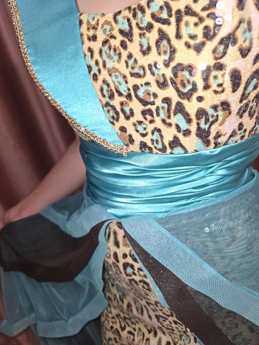 Вечерный платья с