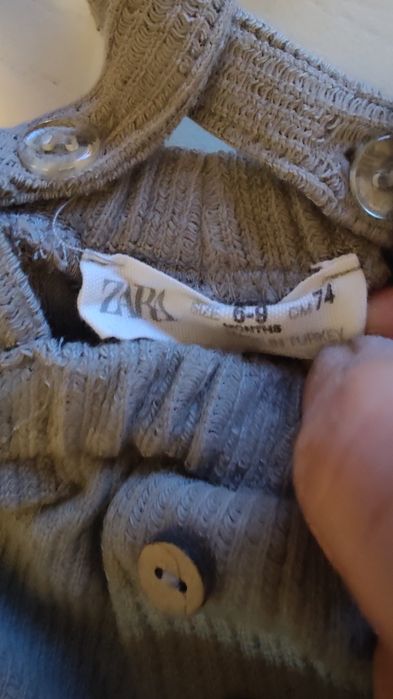 Pantaloni cu bretele Zara