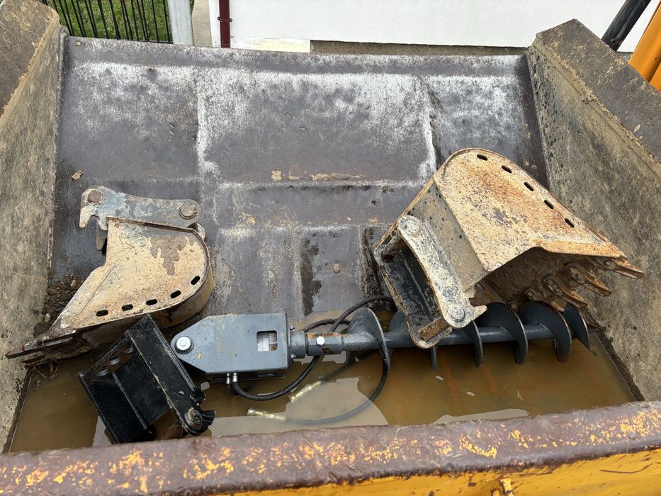 Miniexcavator KUBOTA U36-4 2019 / 2.300 ore / accept variante