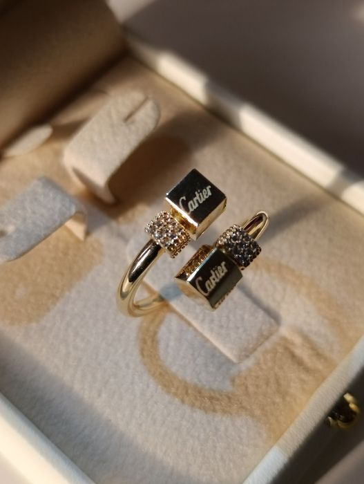 Золотое кольцо CARTIER Турецкая изделия проба 585, вес 3,31, раз,19,5