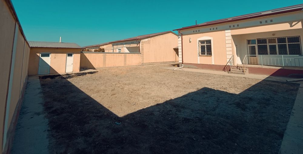 Новый Коттедж, 6 соток 2017 года.массив Дустлик. (хеч ким турмаган