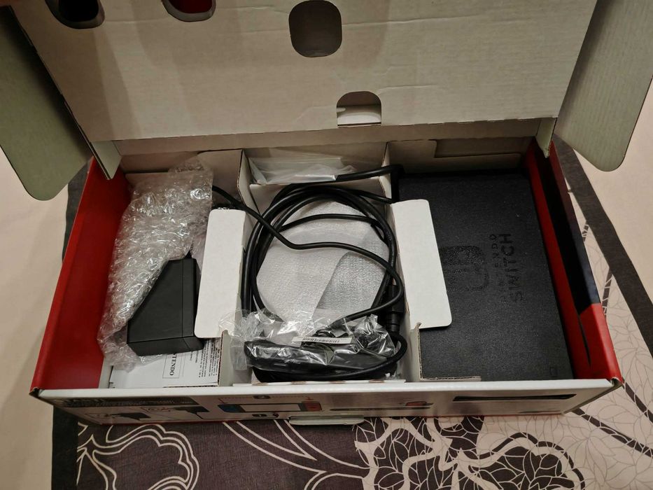 Nintendo Switch V2 - като ново