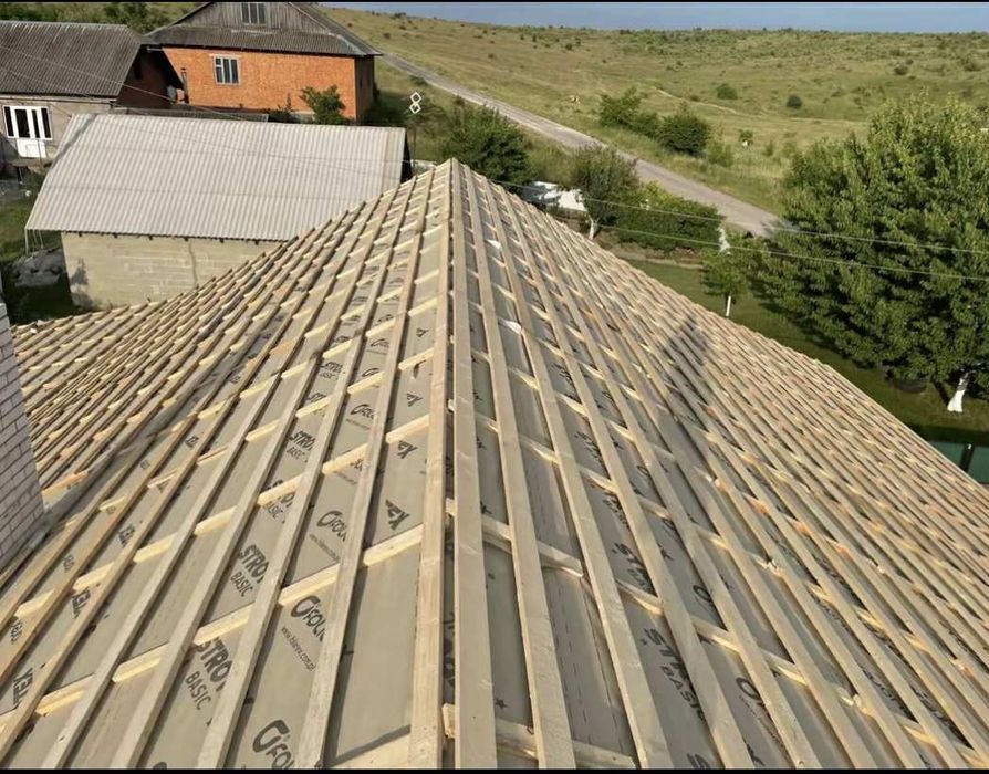 Construim și reparam acoperișuri