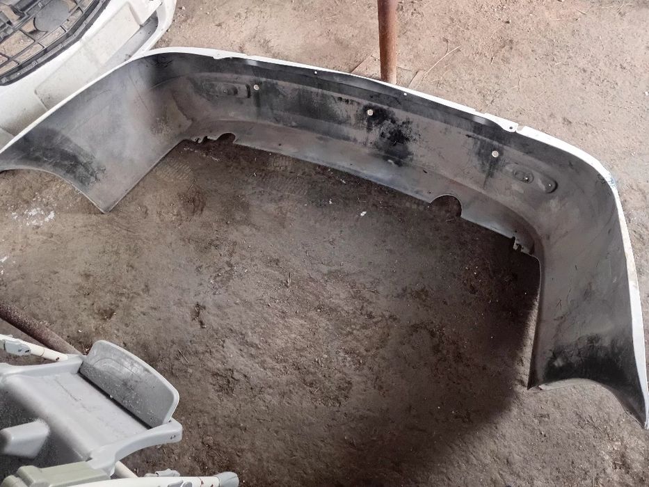 Бампера  приора 2. Продам или обменяю.