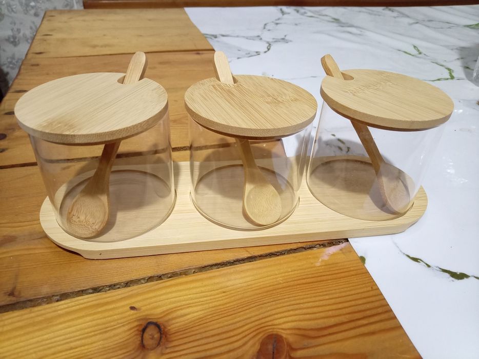 Стеклянные банки для приправ