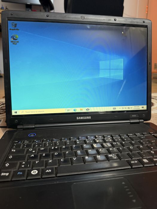 Laptop Samsung R505