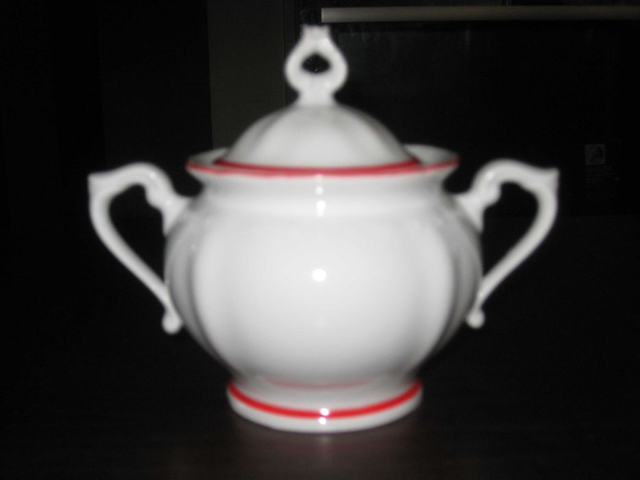 Порцеланови изскушения.
Цени 5- 105лева. 
Пращам по Еконт.