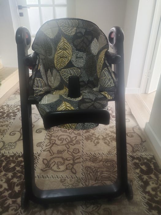 Продам стул для кормления.