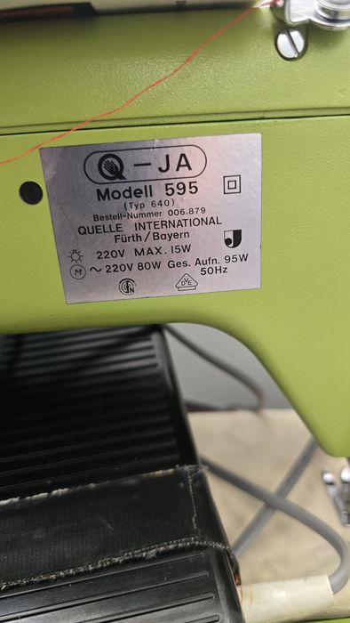 Masina de cusut Privileg (Singer)