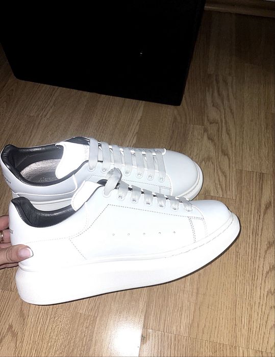 Alexander Mcqueen refletive albi