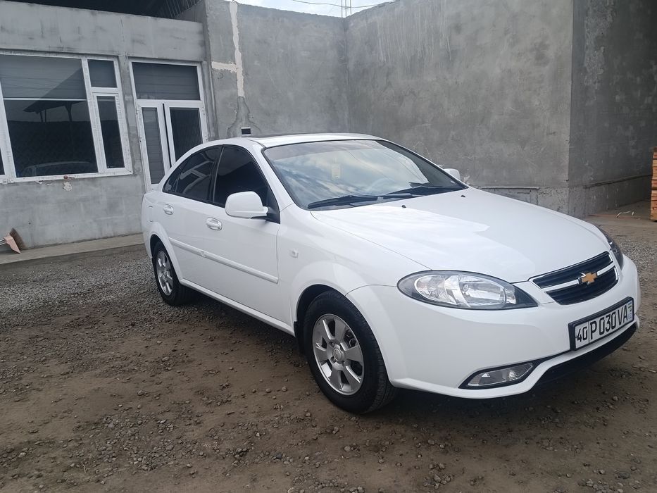 Rasxoti yoq minishga tayyor