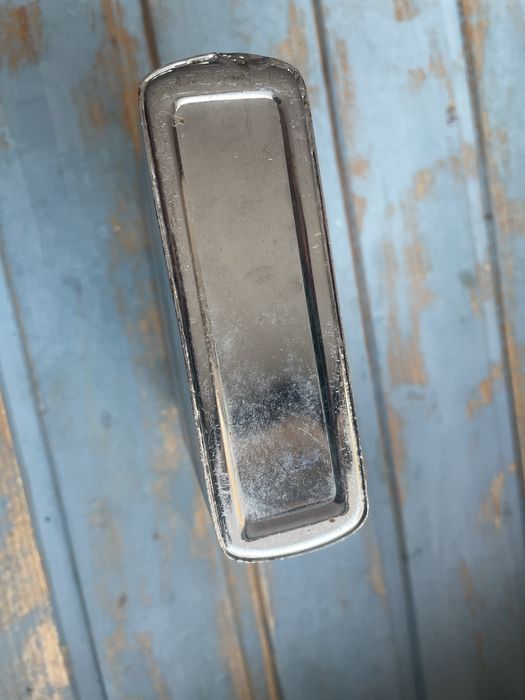 Bricheta uriasa gen zippo