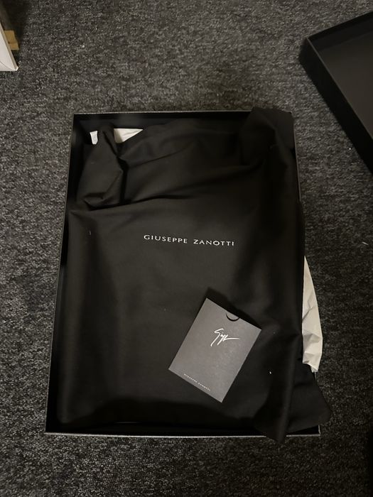 Обувки Giuseppe zanotti