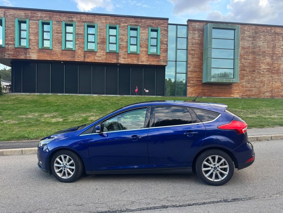 FORD Focus 2015 — imagine 5