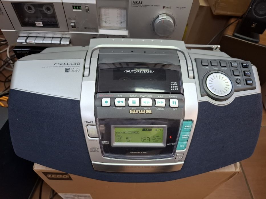 Aiwa CSD-EL30 de tip „boombox”