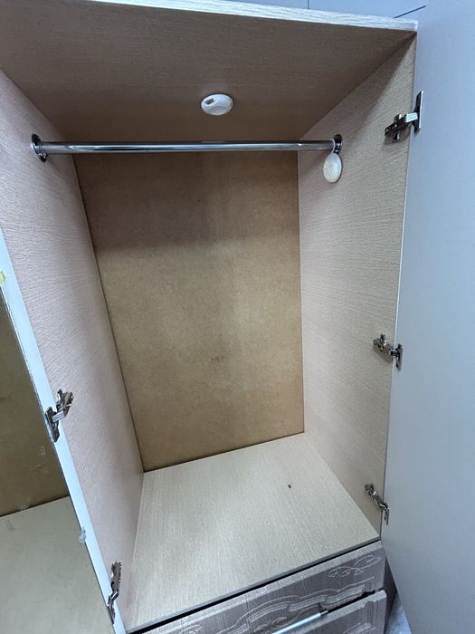 Шкаф для ожежды 120 на 180