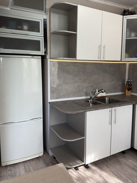 Продам квартиру, 2-ка. Амре Кашаубаев 24