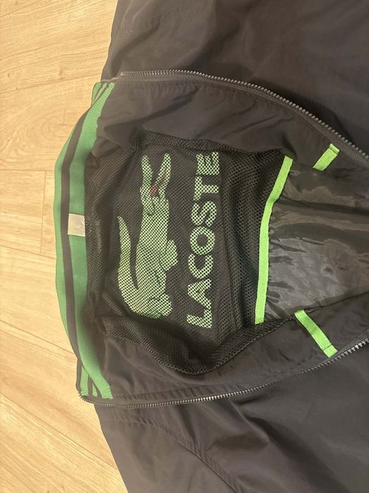 Geaca Lacoste subtire de făș