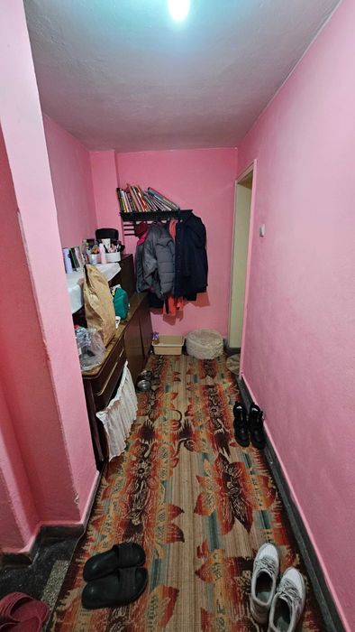 Продава се Двустаен апартамент в Разград, Варош - 99 кв.м за 1920 €/кв.м - Снимка #2