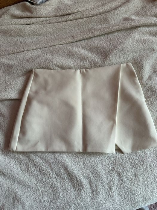 Къси гащи, пола-панталон: Zara, Pause Jeans S, M